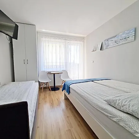 Chatka Morska 3 Karwia Exterior photo